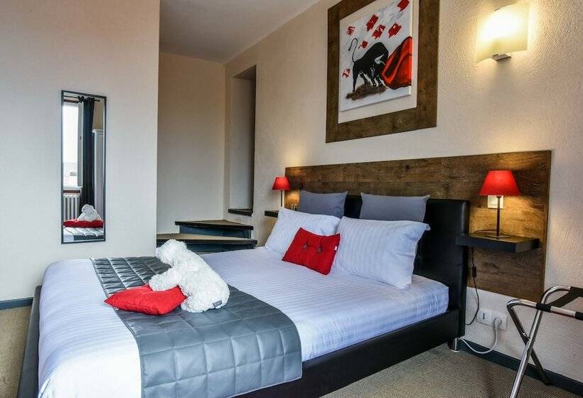 Номер Стандарт, Auberge L Estanquet