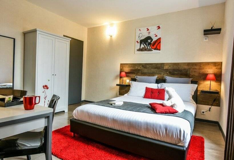 Номер Стандарт, Auberge L Estanquet
