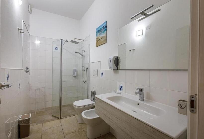 Четырехместный Номер Стандарт Вид на Море, Casa Tacconi