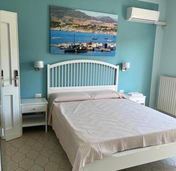 Трехместный Номер Deluxe Вид на Море, Casa Tacconi