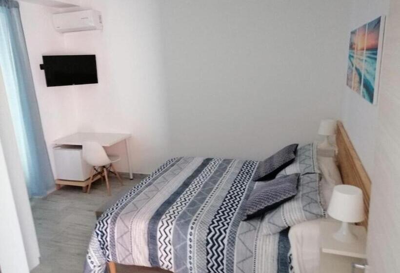 اتاق استاندارد, Up&b Rooms Catania