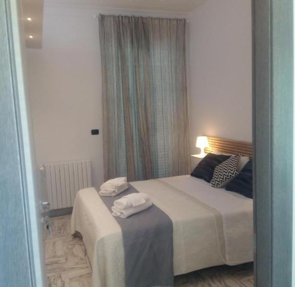 اتاق استاندارد, Up&b Rooms Catania