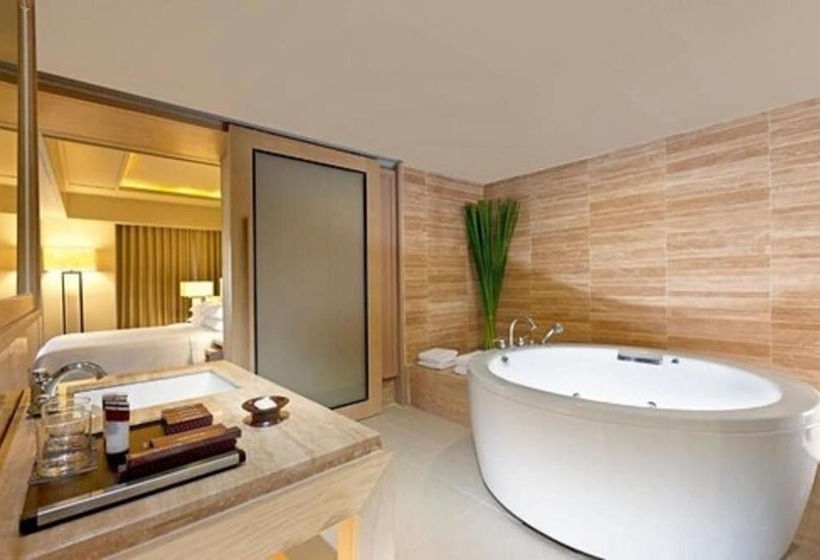 Люкс Клуб, Dusit Thani Krabi Beach Resort   Sha Extra Plus