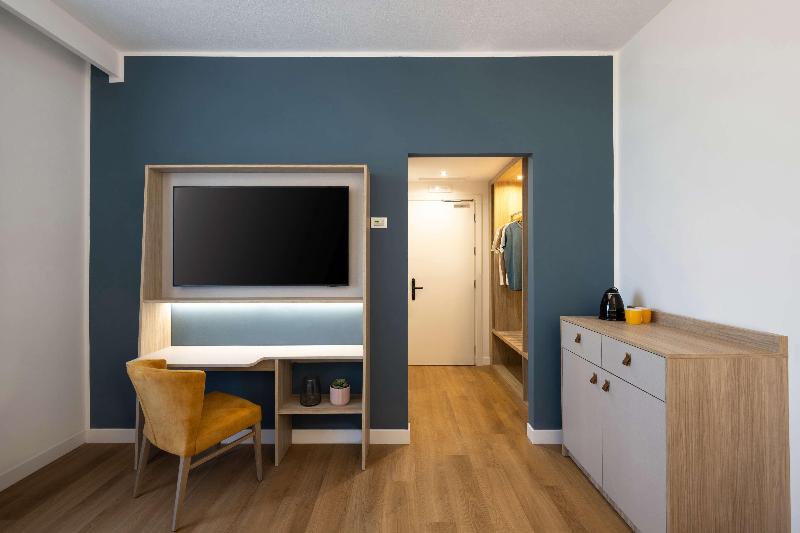Стандартный Номер Кровать Кинг, Hampton By Hilton Rome North Fiano Romano