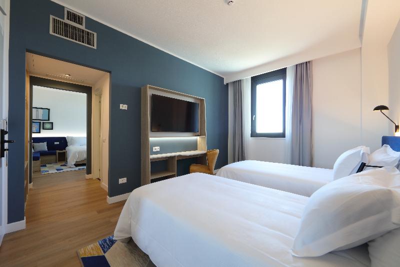 Стандартный Номер Кровать Кинг, Hampton By Hilton Rome North Fiano Romano