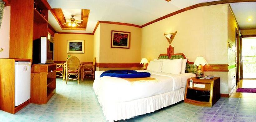 اتاق لوکس با وان آب گرم, Koh Chang Resort