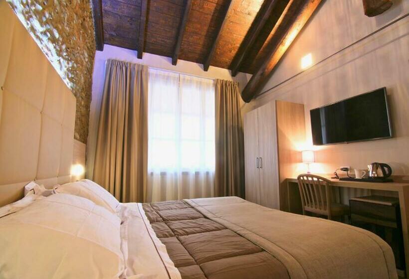 Трехместный Номер Deluxe, Locanda Papà Nenè