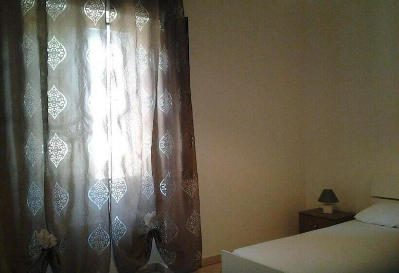 标准间, Mirage B&b
