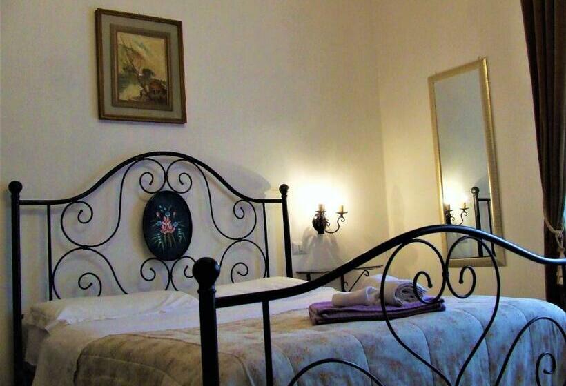 Номер Стандарт Трехместный, Casa Cipriani
