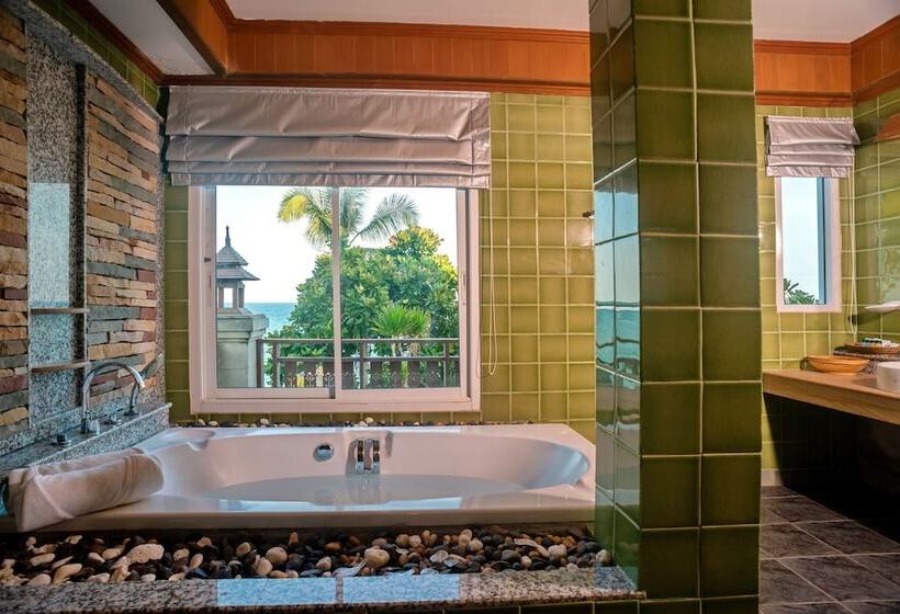 豪华套房, Aloha Resort