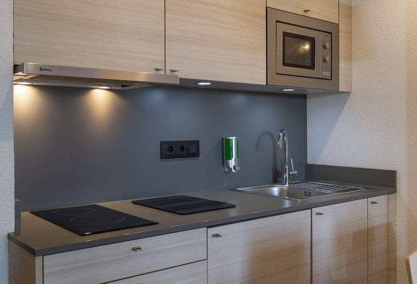 海の見える１ベッドルームアパートメント, Almirall Apartaments