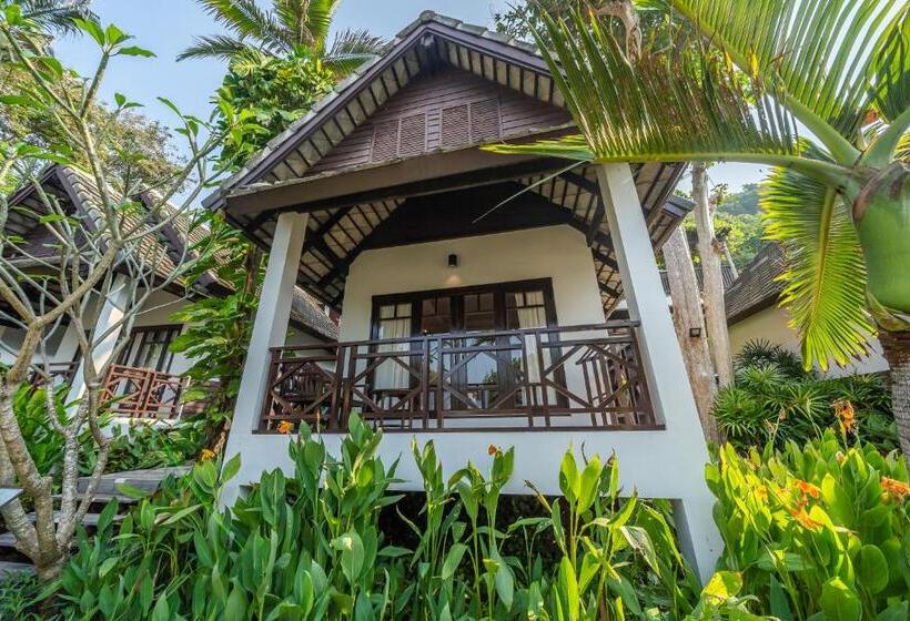 Хижина Deluxe, Ao Prao Resort