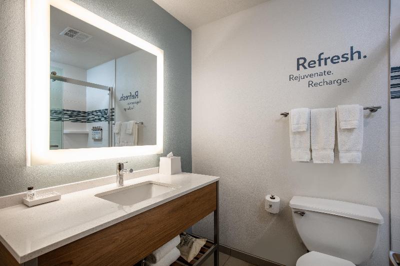 스탠다드 룸 킹사이즈 침대, Even Hotels Denver Tech Center Englewood, An Ihg