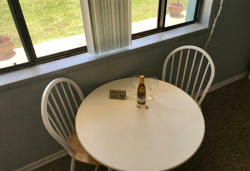 스위트, South Beach Inn   Cocoa Beach