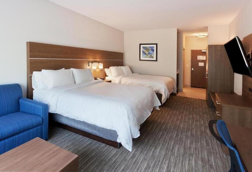 장애인을 위한 스위트, Holiday Inn Express & Suites   Fayetteville, An Ihg