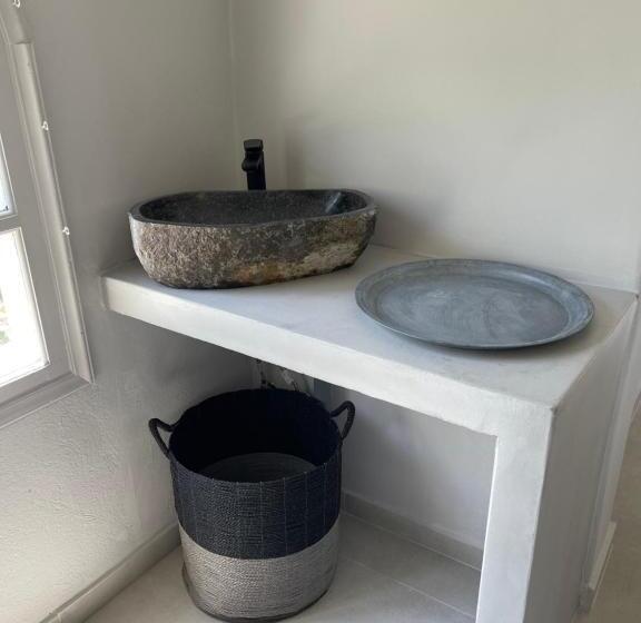 Четырехместный Номер Классик, Rania Apartments Sea View