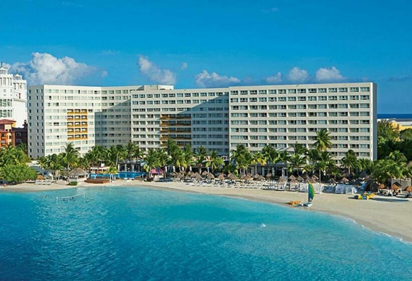 Номер Deluxe Вид на Море с Балконом, Dreams Sands Cancun Resort & Spa