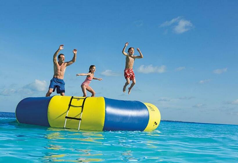 Family Suite, Dreams Sands Cancun Resort & Spa