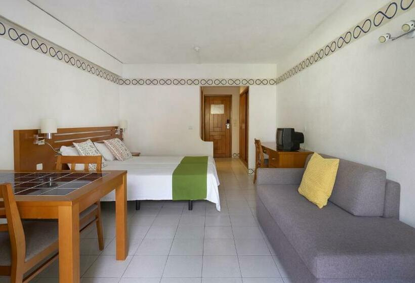 Студия Стандарт, Golden Club Cabanas