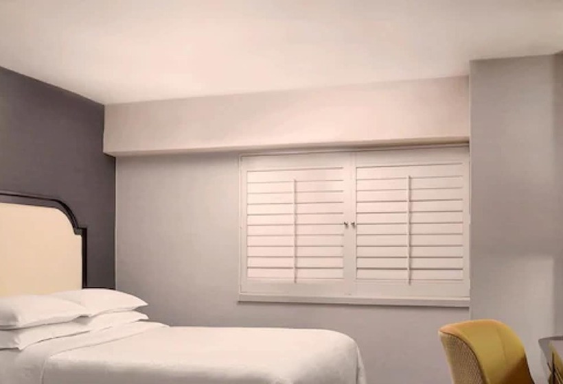 带2个双人床的标准工作室, Sheraton Fallsview