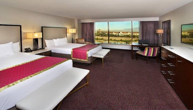 Номер Deluxe, Suncoast Hotel And Casino
