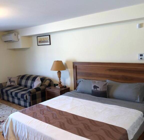 带阳台套房, Muskoka Lakes Hotel And Resorts
