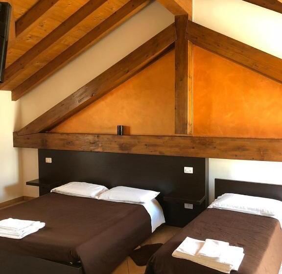 اتاق استاندارد چهار تخته, La Siesta Bed&residence