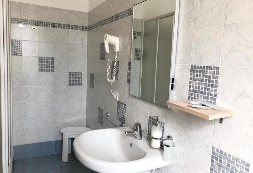 Üç Kişilik Standart Oda, La Siesta Bed&residence