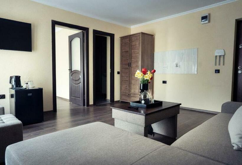 آپارتمان 1 خوابه, London Apartments Vaslui
