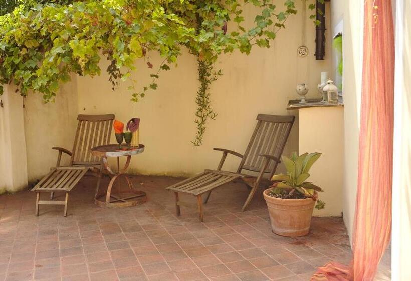 Номер Стандарт, B&b Giardinidivale A 2 Chilometri Da Finale Ligure