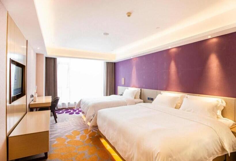 Семейный Номер Deluxe, Lavande Hotel Mianyang Jiangyou Monument
