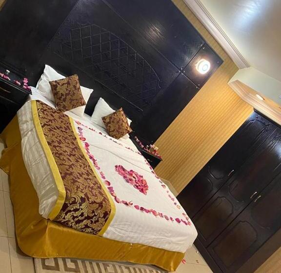 Апартаменты 2 Спальни, Durrat Al Motamizon Furnished Apartment 3