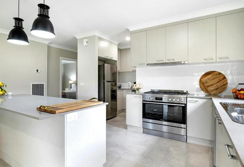 침실 3개 주택, Kennedy House Euroa A Delightful Place To Stay