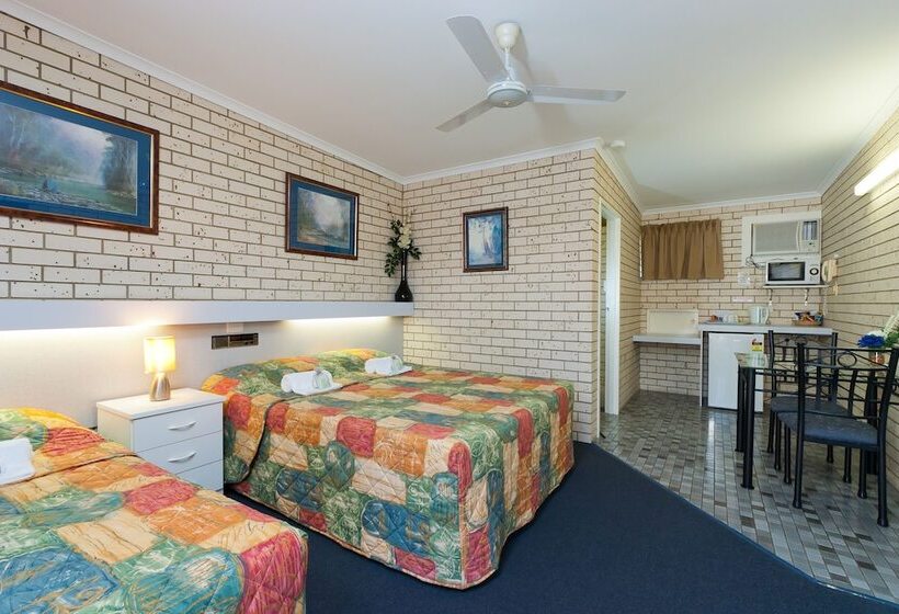 Номер Стандарт, Cara Motel