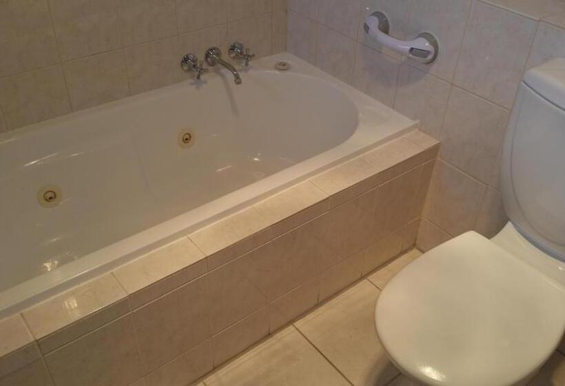 스탠다드 룸 킹사이즈 침대, Metung Waters Motel And Apartments