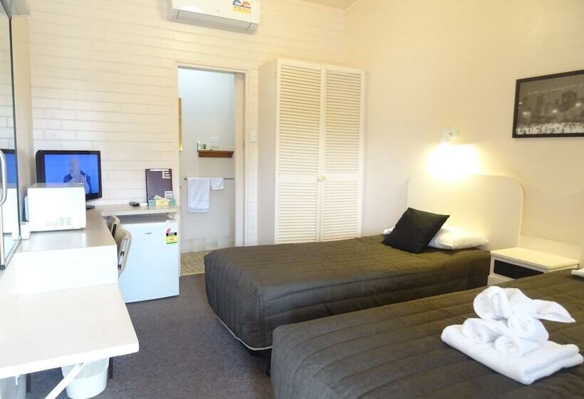 스탠다드 룸, Memphis Motor Inn