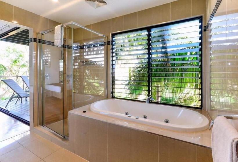 דירת 2 חדרים נוף לים, Pinnacle Apartments