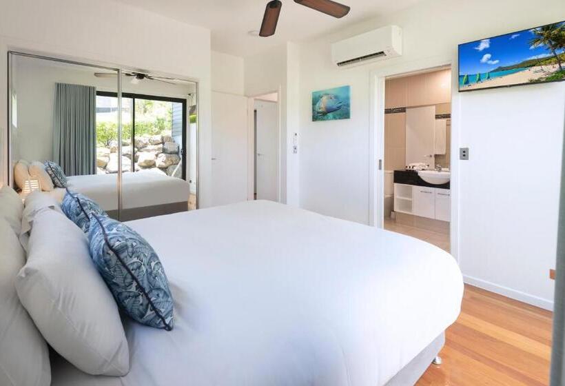 דירת 2 חדרים נוף לים, Pinnacle Apartments