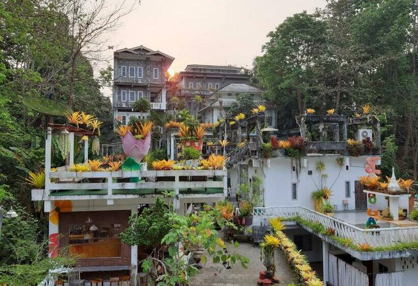 Номер Стандарт, Banthorphan Resort