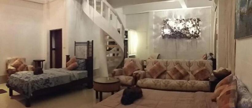 家庭间, Banthorphan Resort