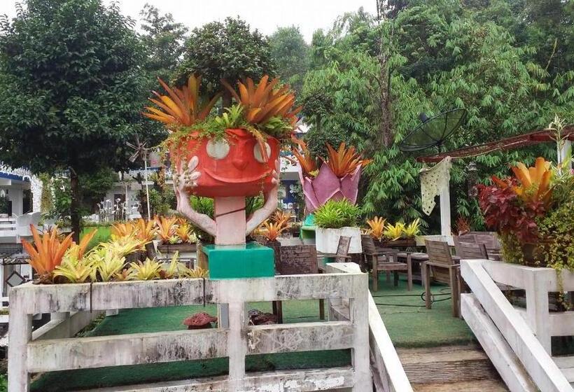 Семейный Номер, Banthorphan Resort