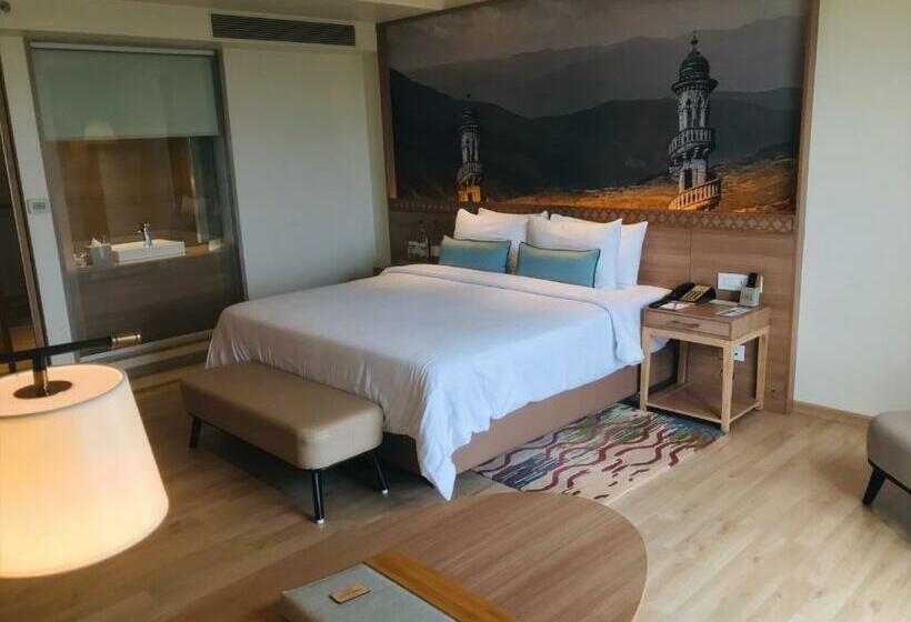 Номер Deluxe, Bellevue Sarovar Premiere Junagadh