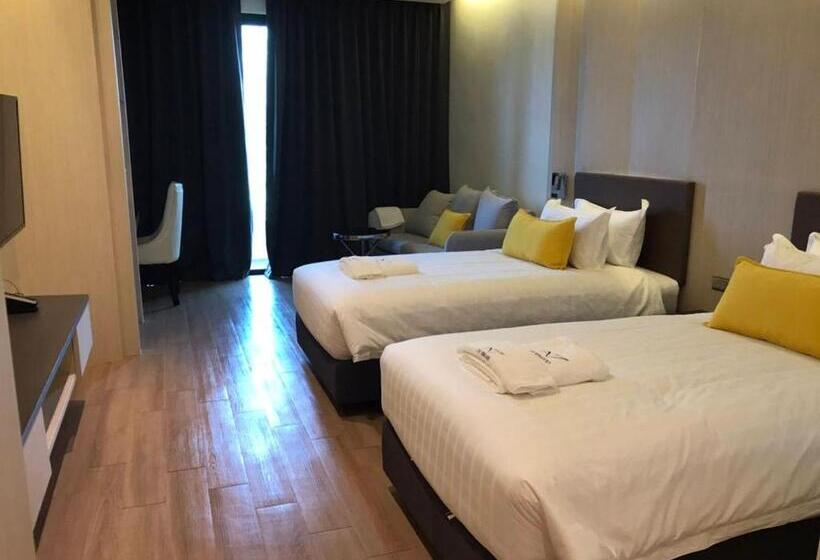 اتاق لوکس با چشم‌انداز دریا, De Veranio Resort