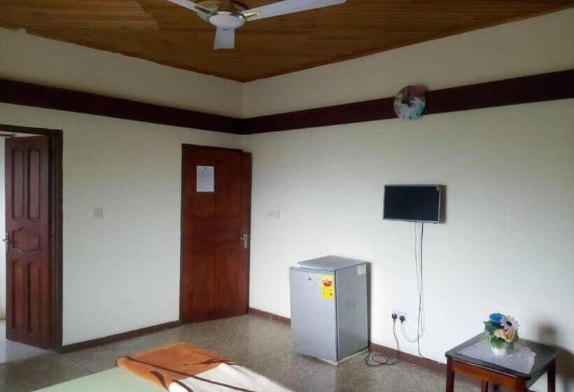 Номер Стандарт, Jackson Guesthouse Anomabo
