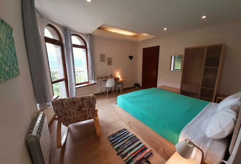 Номер Deluxe с Балконом, Lermont Guest House