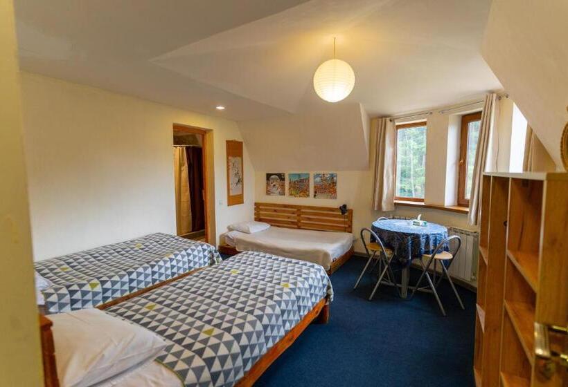 Трехместный Номер Комфорт, Lermont Guest House