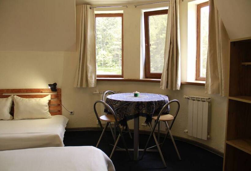 Трехместный Номер Комфорт, Lermont Guest House