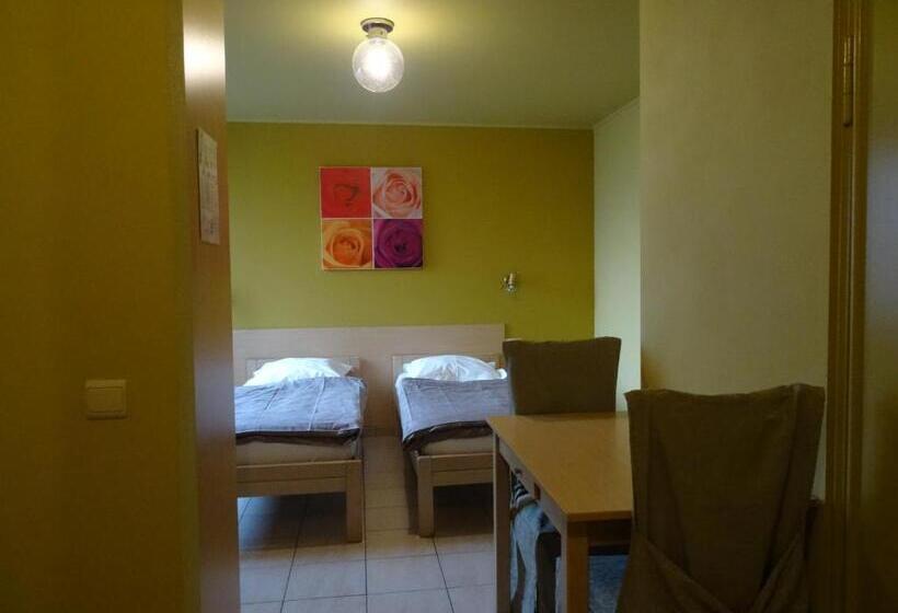 Номер Стандарт Трехместный, Hostellerie Daiseldaele