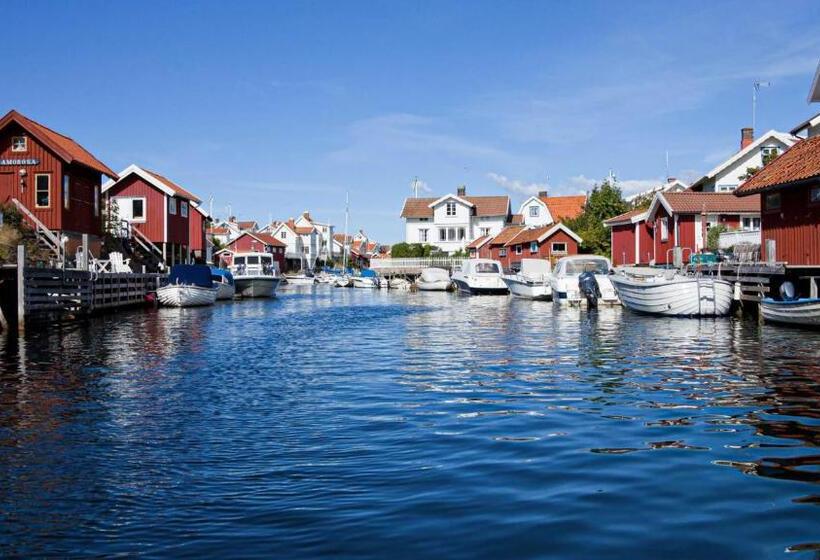 Апартаменты 1 Спальня с Террасой, Skaftö Hotell Villa Lönndal, Grundsund