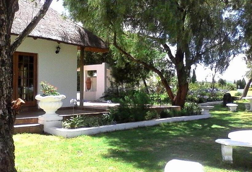 Номер Стандарт Вид на Бассейн, Warembo Lodge
